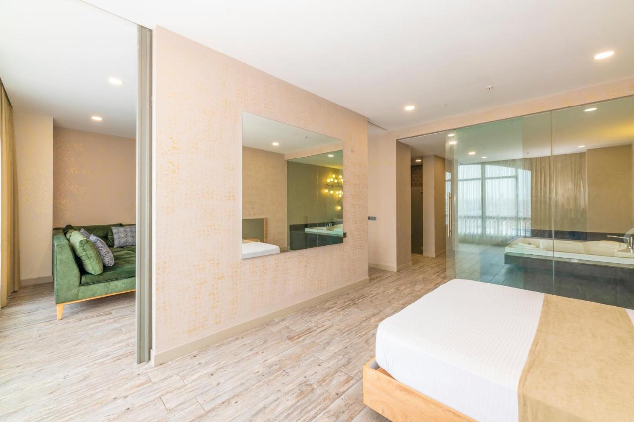Agora Suites Истанбул Екстериор снимка